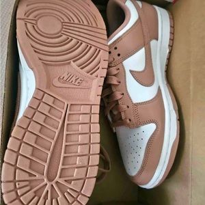 Nike - Dunk low rose whisper